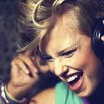 Ascoltare musica ad alto volume fa male?